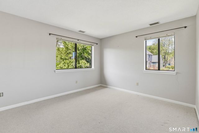 20 Reed Court 20, Bloomfield, CT 06002