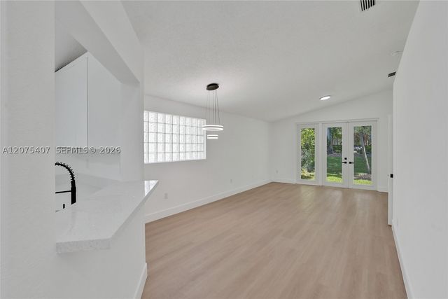 4114 Sapphire St, Weston, FL 33331
