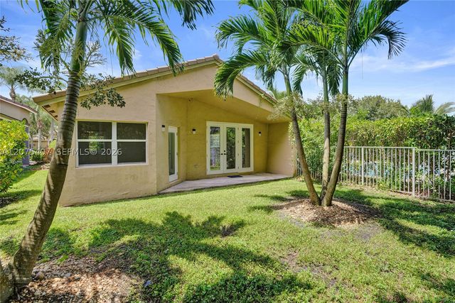 4114 Sapphire St, Weston, FL 33331