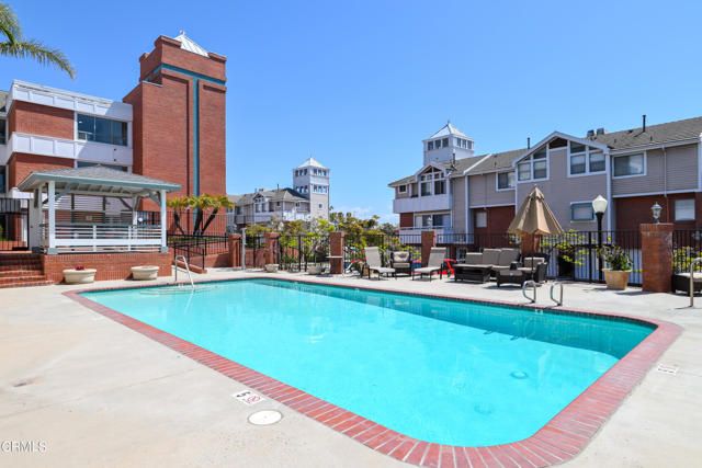 865 S B Street Q1, Oxnard, CA 93030