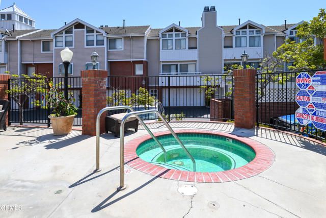 865 S B Street Q1, Oxnard, CA 93030