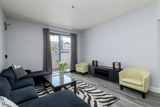 865 S B Street Q1, Oxnard, CA 93030