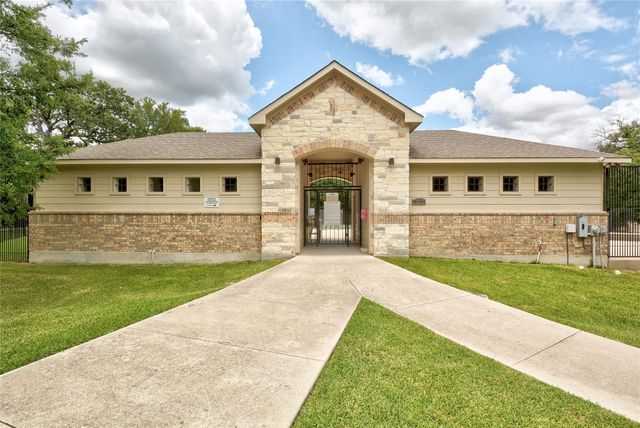 5228 Bantom Woods BND, Austin, TX 78724