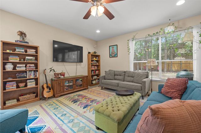 5228 Bantom Woods BND, Austin, TX 78724