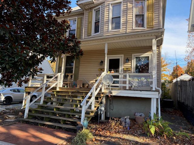 559-561 Roanoke BLVD, Salem, VA 24153