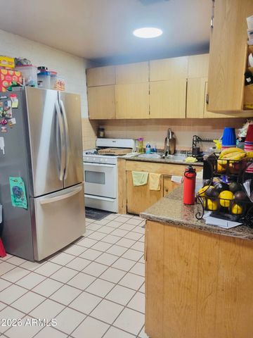 1232 S 10TH Avenue, Phoenix, AZ 85007