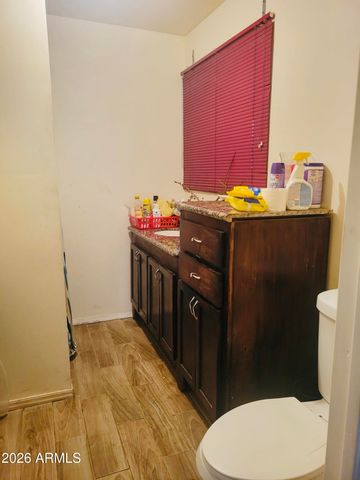1232 S 10TH Avenue, Phoenix, AZ 85007