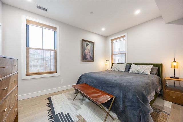 70 Shawsheen Road PH5, Boston, MA 02128