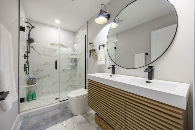 70 Shawsheen Road PH5, Boston, MA 02128