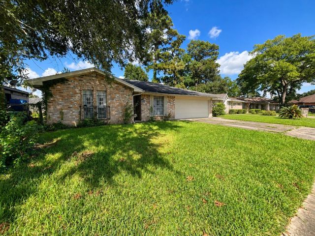 9623 Glenwood Forest Drive, Houston, TX 77078
