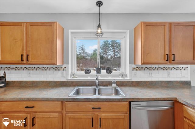 1462 Manistee Drive, Grand Blanc, MI 48439