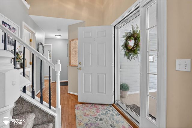 1462 Manistee Drive, Grand Blanc, MI 48439