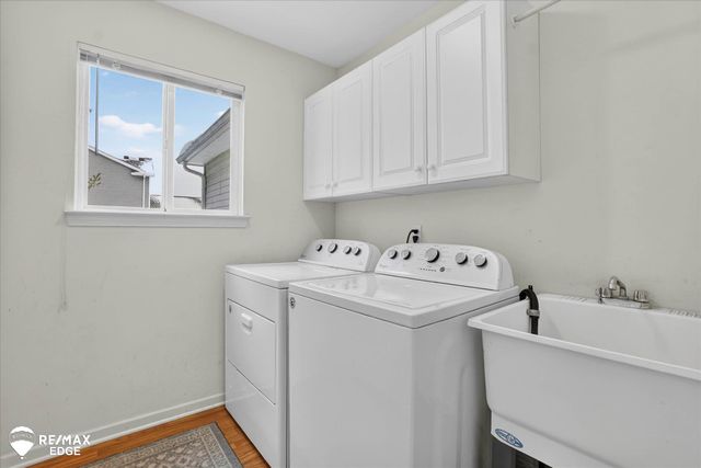 1462 Manistee Drive, Grand Blanc, MI 48439