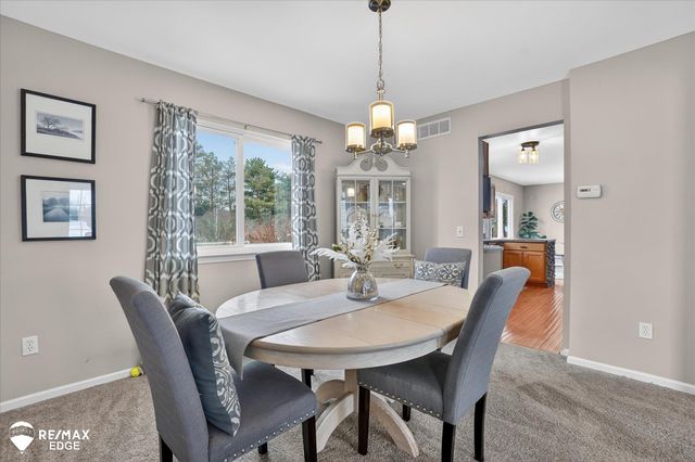 1462 Manistee Drive, Grand Blanc, MI 48439