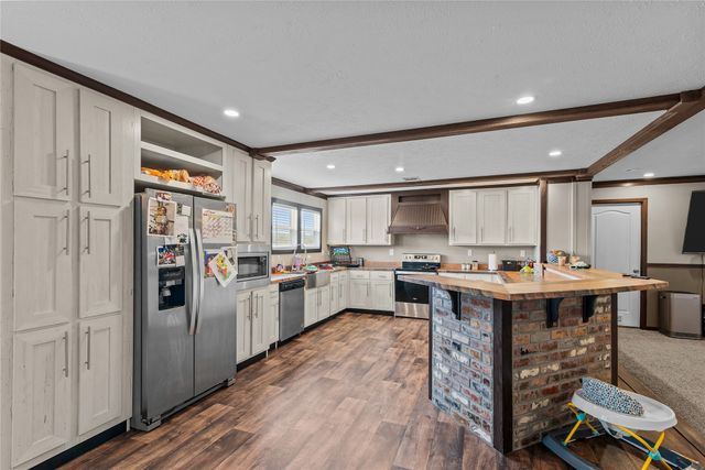 4638 Benton Road, Bossier City, LA 71111