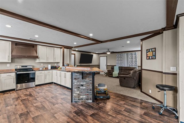 4638 Benton Road, Bossier City, LA 71111