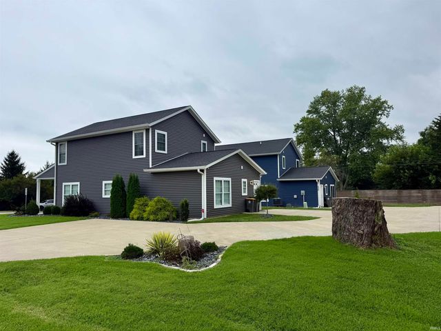 2724 S Rogers Street, Bloomington, IN 47403