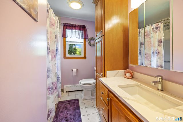 31 Brackenridge Drive, Waterbury, CT 06706