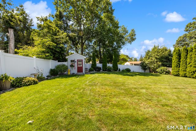 31 Brackenridge Drive, Waterbury, CT 06706