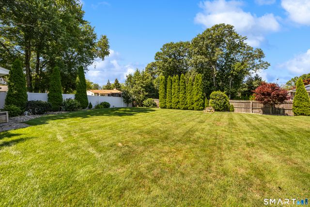 31 Brackenridge Drive, Waterbury, CT 06706