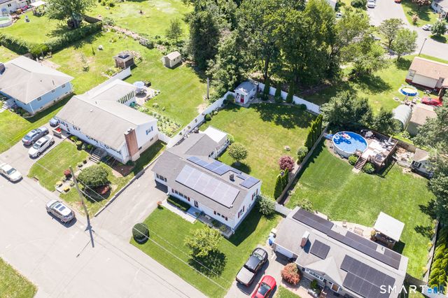 31 Brackenridge Drive, Waterbury, CT 06706