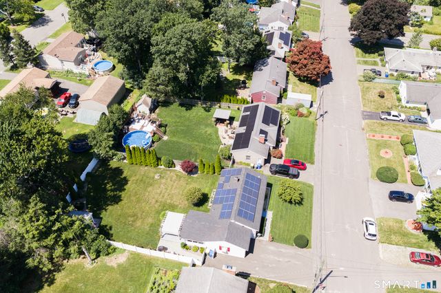 31 Brackenridge Drive, Waterbury, CT 06706