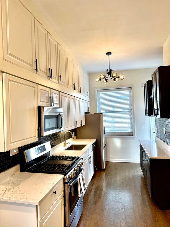 1914 N Sheffield Avenue 3R, Chicago, IL 60614 — photo 5