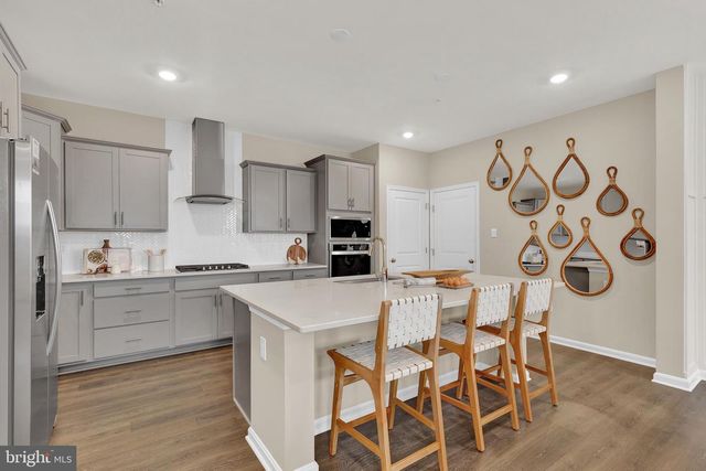 1518 RIPPLECREEK DR, Frederick, MD 21703