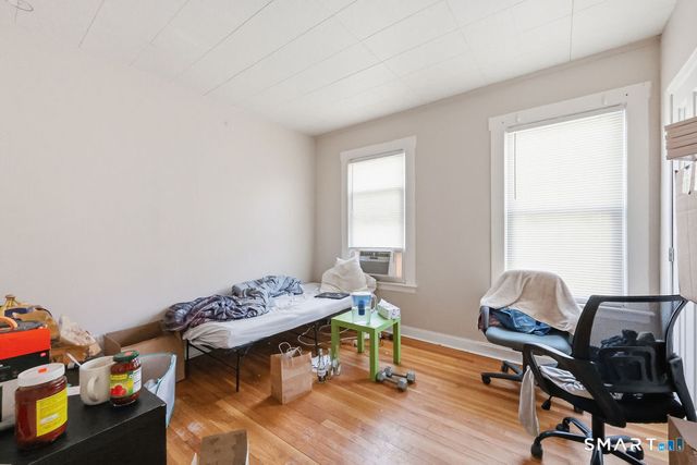 33 Baggott Street, West Haven, CT 06516