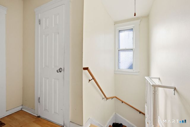 33 Baggott Street, West Haven, CT 06516