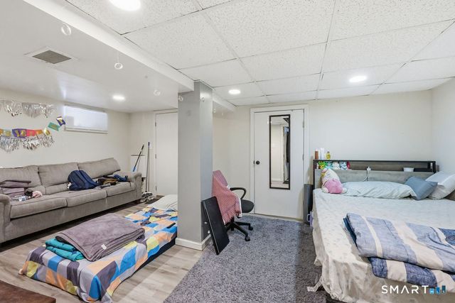 33 Baggott Street, West Haven, CT 06516