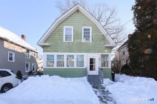 33 Baggott Street, West Haven, CT 06516