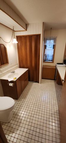 1005 4th Avenue NW, Milaca, MN 56353