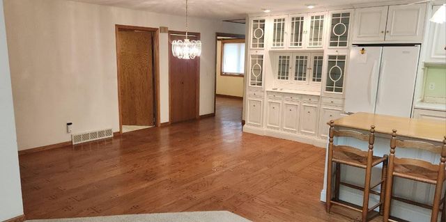 1005 4th Avenue NW, Milaca, MN 56353