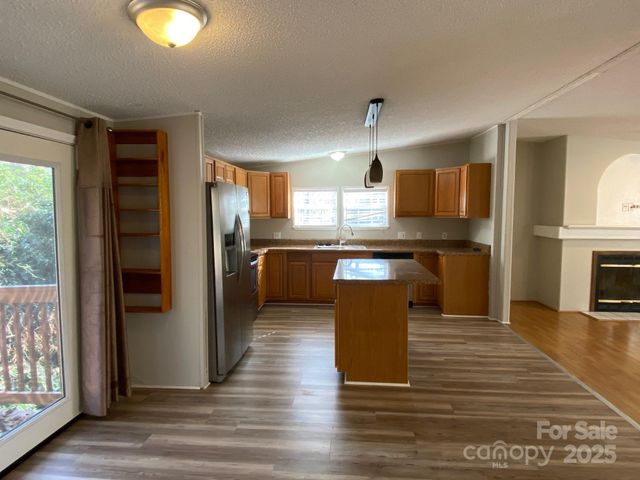 97 Sand Hill School Road, Asheville, NC 28806