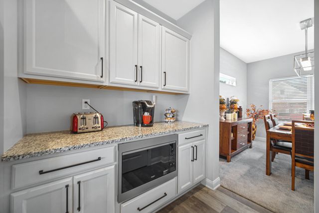 9551 Fescue Drive, St. John, IN 46373