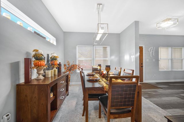 9551 Fescue Drive, St. John, IN 46373