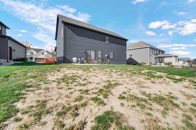 9551 Fescue Drive, St. John, IN 46373