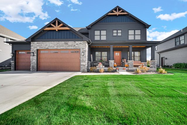 9551 Fescue Drive, St. John, IN 46373