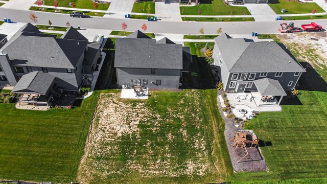 9551 Fescue Drive, St. John, IN 46373