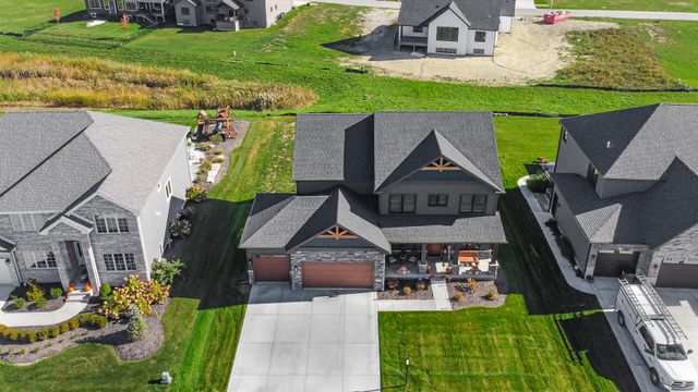 9551 Fescue Drive, St. John, IN 46373