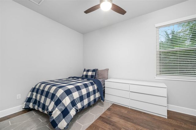3115 W UNIVERSITY AVENUE, Gainesville, FL 32607