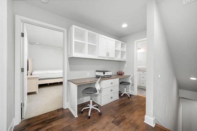 3115 W UNIVERSITY AVENUE, Gainesville, FL 32607