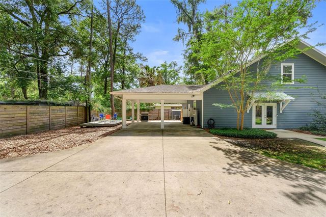 3115 W UNIVERSITY AVENUE, Gainesville, FL 32607