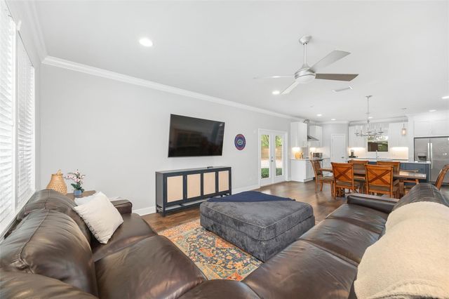 3115 W UNIVERSITY AVENUE, Gainesville, FL 32607