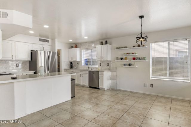 11623 N 151st Lane, Surprise, AZ 85379