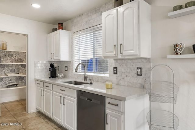 11623 N 151st Lane, Surprise, AZ 85379