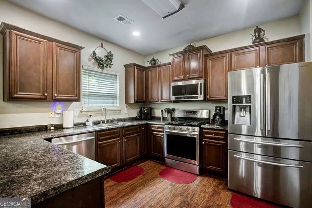 195 Scenic Hills Drive, Newnan, GA 30265