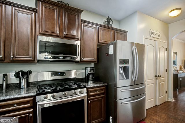 195 Scenic Hills Drive, Newnan, GA 30265