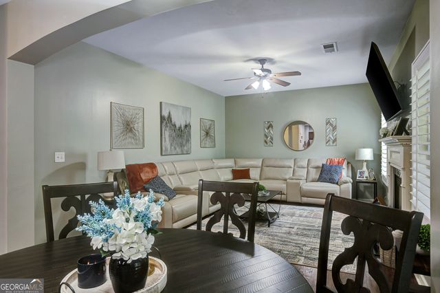 195 Scenic Hills Drive, Newnan, GA 30265